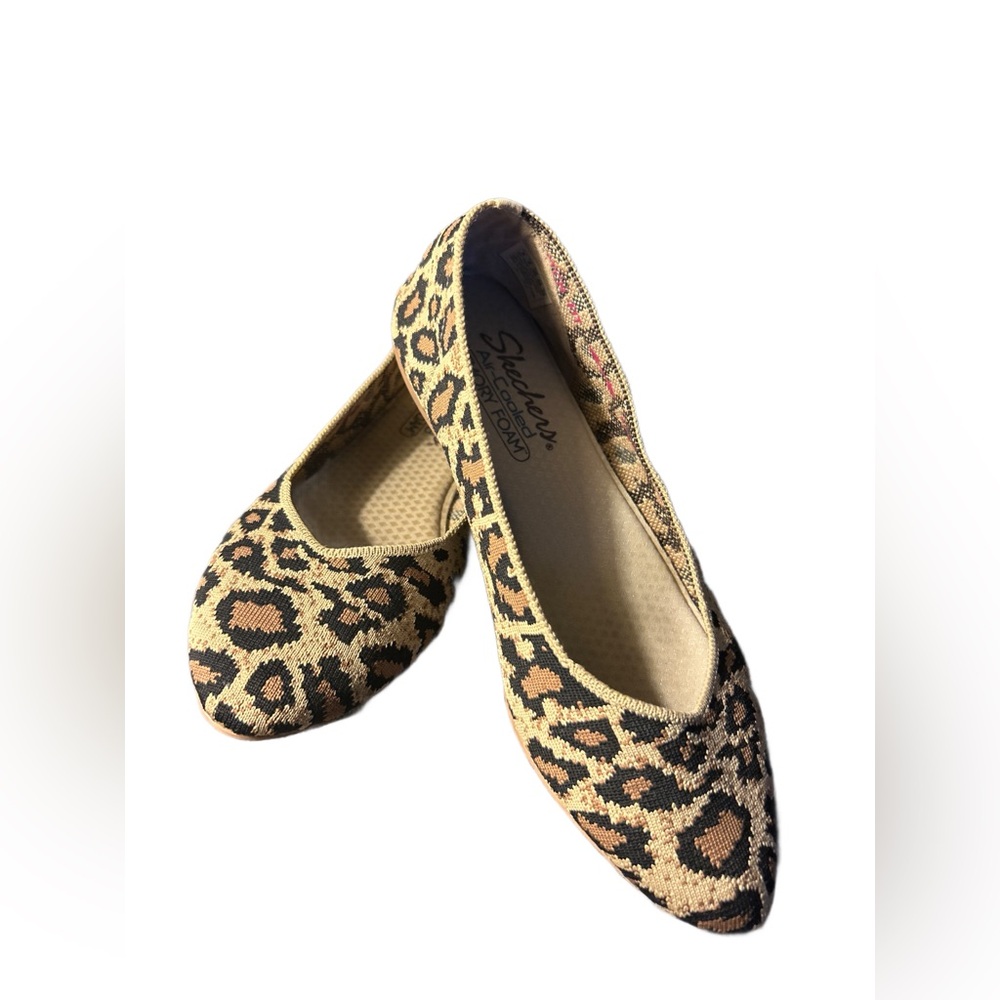 Skechers Women's Leopard Print Flats
